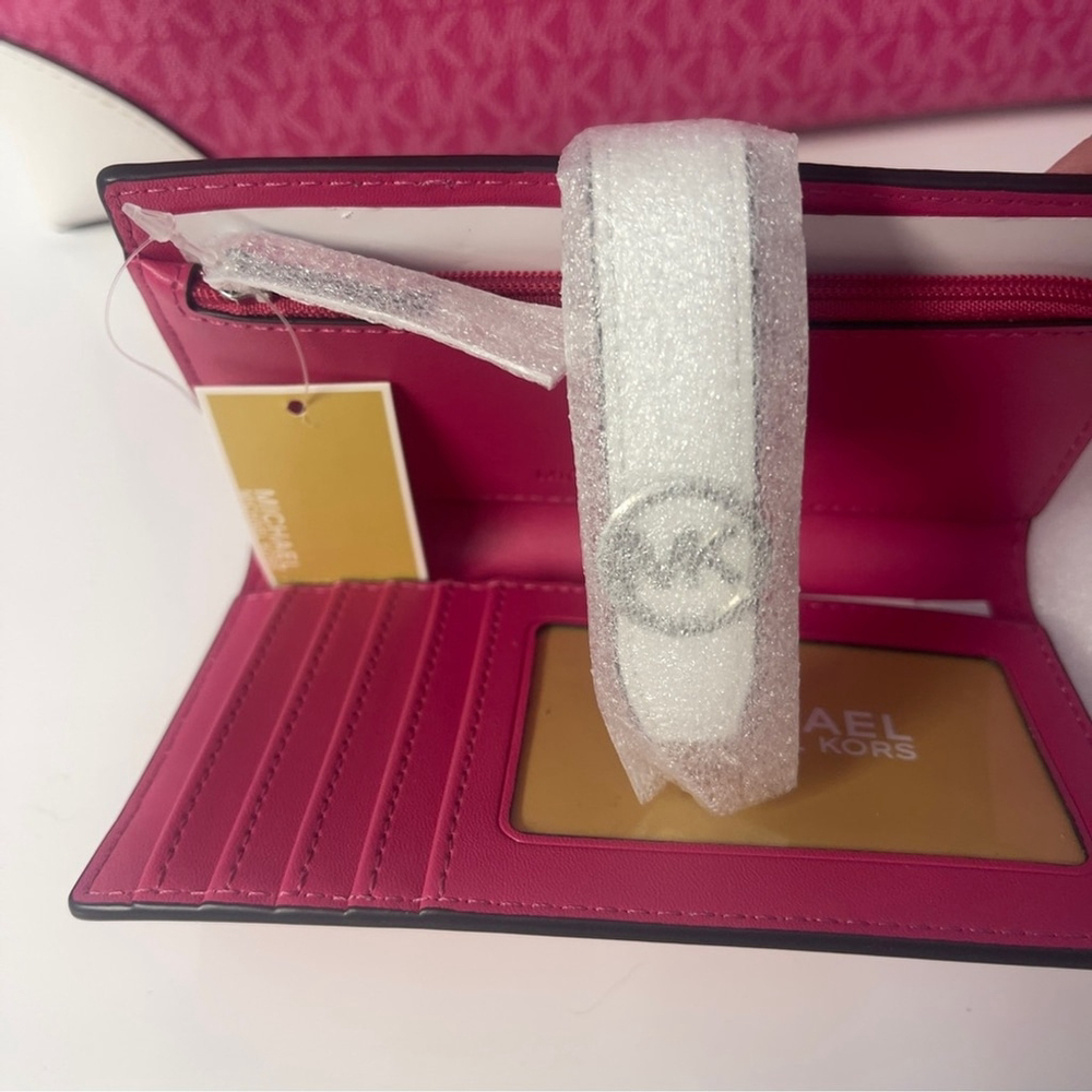 Michael Kors Eva Tote + Pouch & Wallet Dragonfruit - Picture 7 of 11
